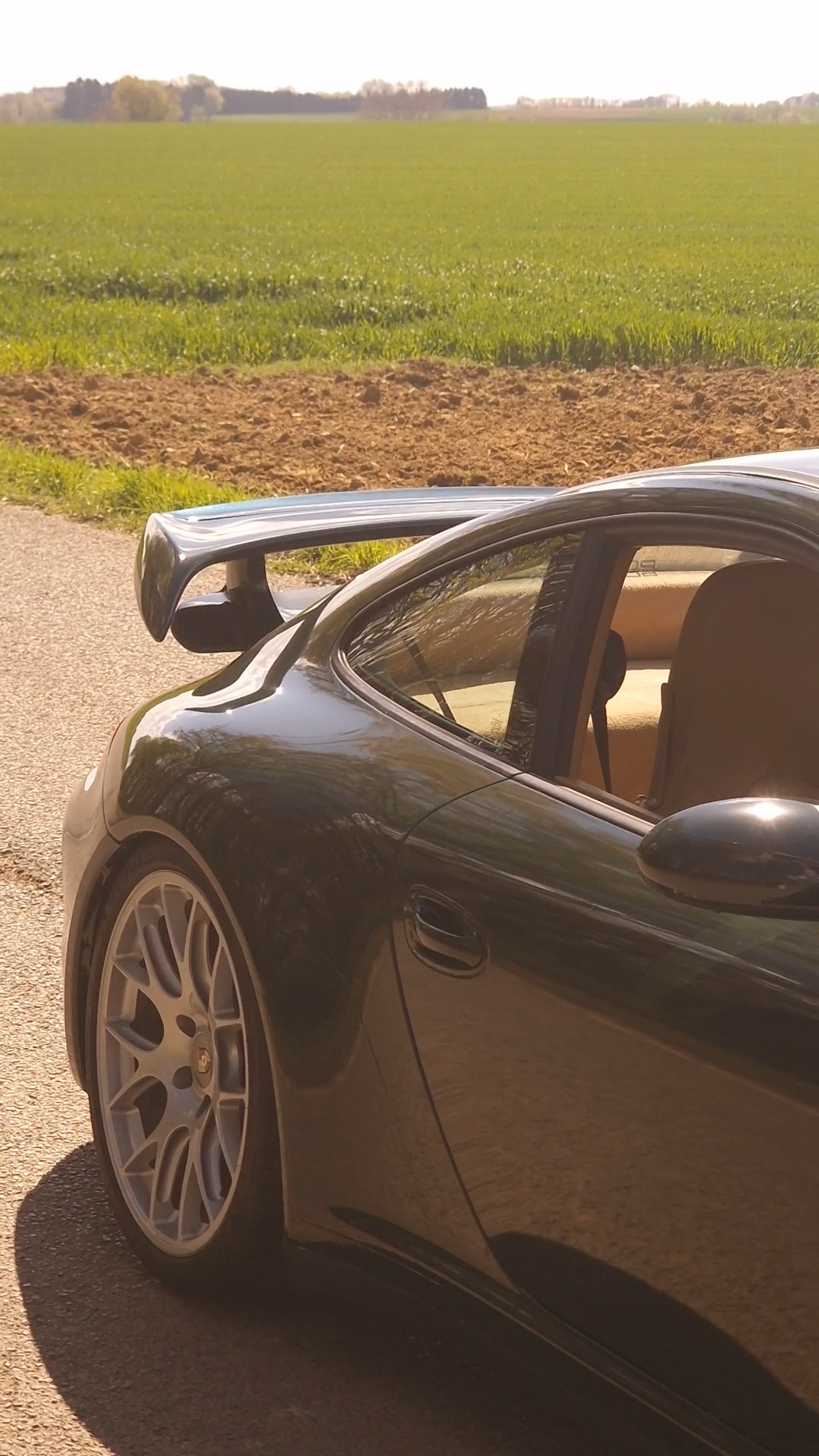 Porsche 997 wrap detail angle