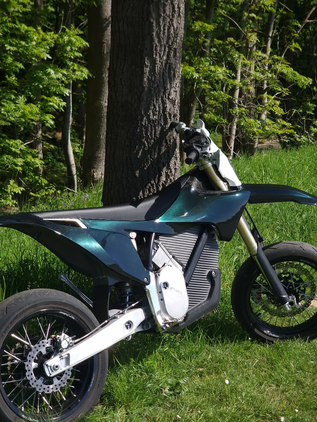 Stark Varg motorcycle vinyl wrap by 360 Customs